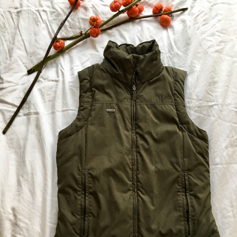 Columbia forest green vest